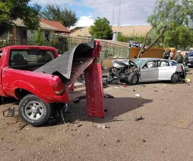 Persecución de auto con ilegales deja 6 lesionados Persecución de auto con ilegales deja 6 lesionados