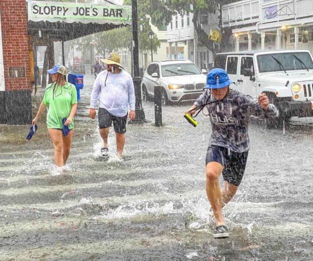 Amenaza Elsa costa de Florida