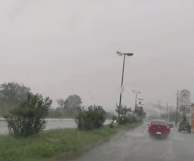 Continuarán las lluvias, recomiendan precaución Continuarán las lluvias, recomiendan precaución