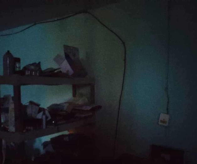 Sufren apagones e incomunicación por lluvias Sufren apagones e incomunicación por lluvias