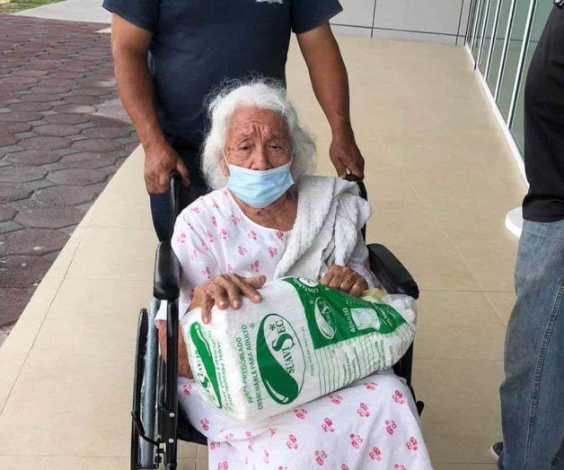 Alistan refugio para 50... sólo llega una damnificada Alistan refugio para 50... sólo llega una damnificada