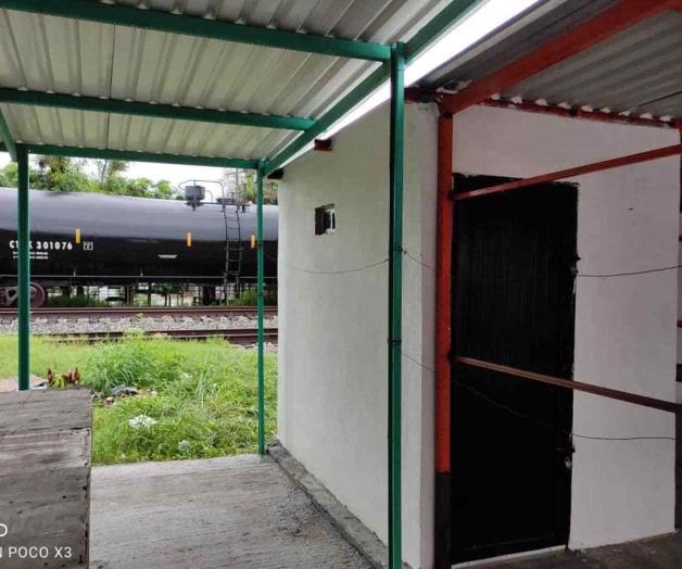 Se adueñan tianguistas de terrenos federales