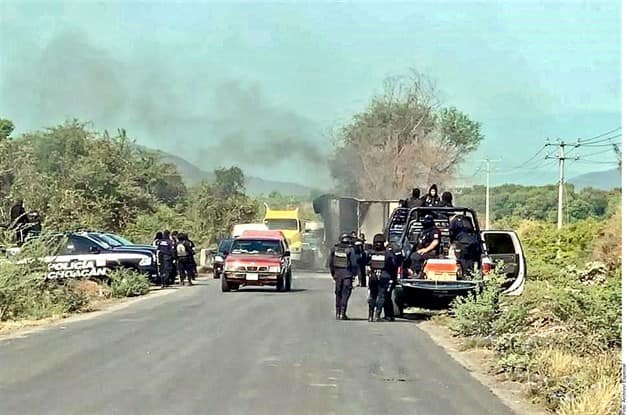 Alerta repliegue del gobierno en Aguililla Alerta repliegue del gobierno en Aguililla