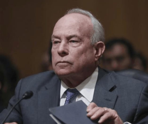 Biden destituye a comisionado de Seguro Social