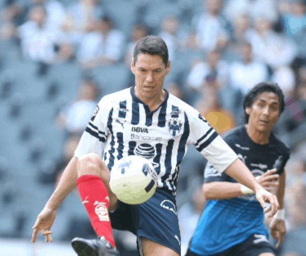Regresa Guillermo Franco a Rayados