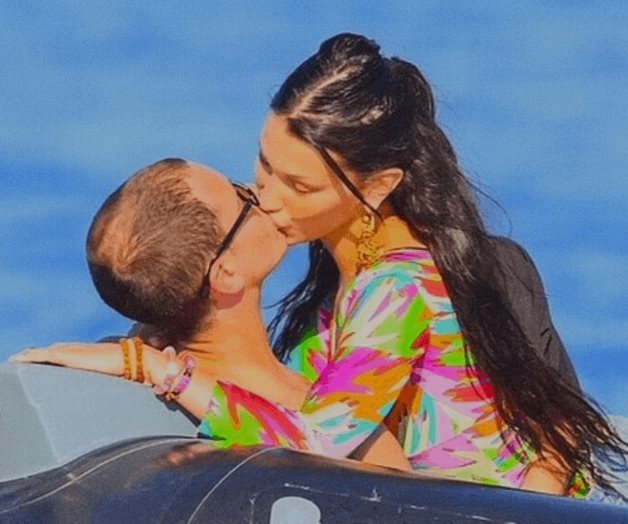 Presume a su nuevo novio Presume a su nuevo novio