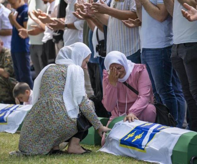 Bosnia conmemora 26 años de la masacre de Srebrenica Bosnia conmemora 26 años de la masacre de Srebrenica