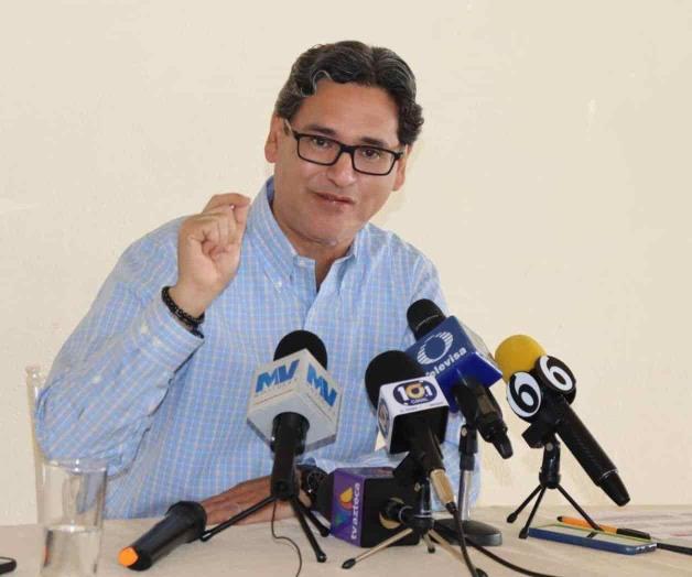 Quiere Erasmo la gubernatura Quiere Erasmo la gubernatura