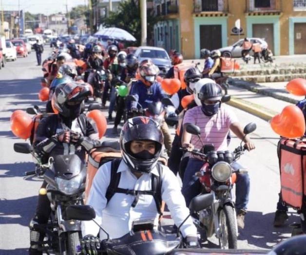 Sin derechos ni con seguro Sin derechos ni con seguro