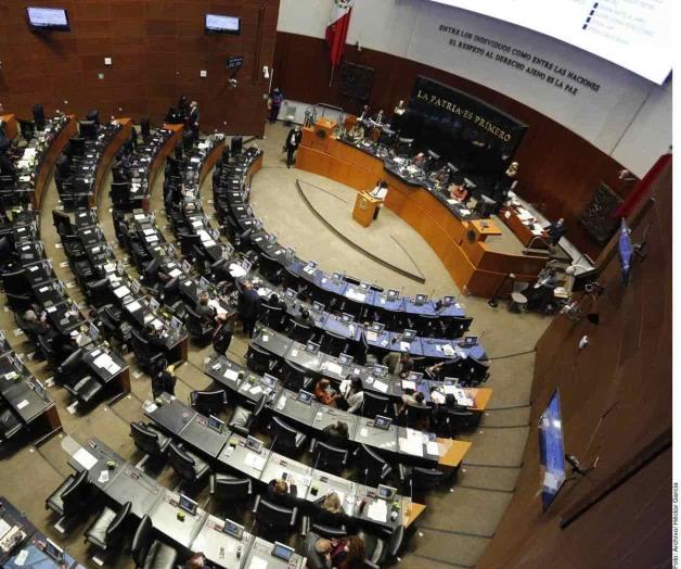 Destapes de AMLO son cortina de humo para ocultar fracaso: PAN