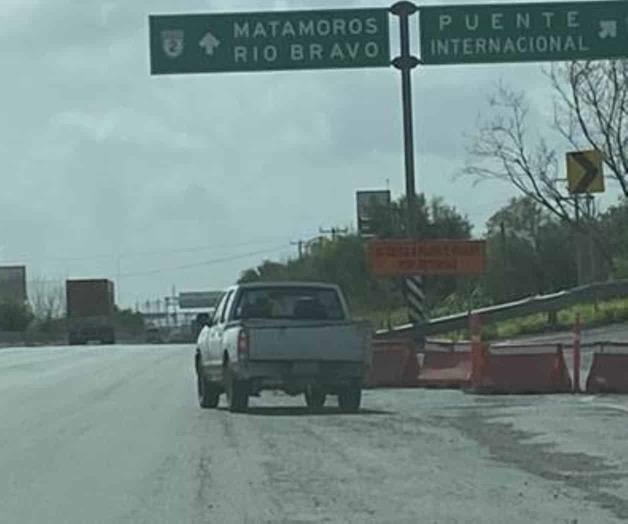 Crisis vial en la salida a Reynosa Crisis vial en la salida a Reynosa