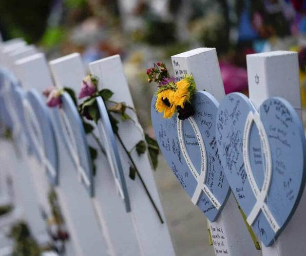 Suben a 94 los muertos por derrumbe en Florida