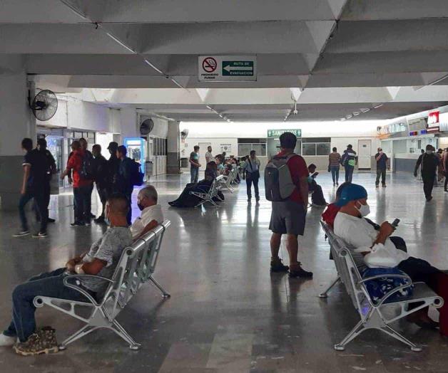 Crece 30% flujo en la central camionera Crece 30% flujo en la central camionera