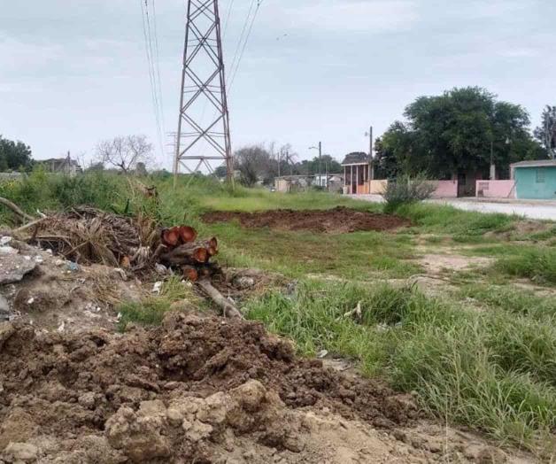 Temen mujeres transitar de noche por Av. Las Torres Temen mujeres transitar de noche por Av. Las Torres