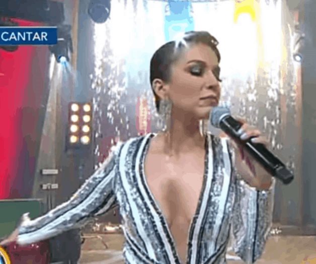 Memes califican canto de Laura G; jueces fueron compasivos, aseguran Memes califican canto de Laura G; jueces fueron compasivos, aseguran