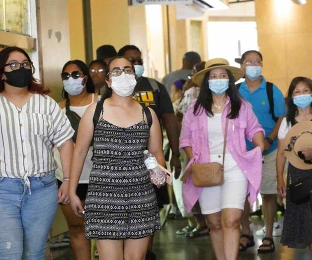 Los Ángeles impone nuevamente el uso de mascarillas