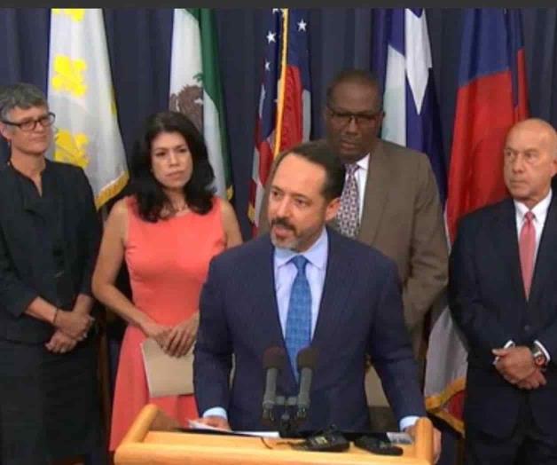 ‘Deciden tomar cerveza, subir a un jet y escapar’ ‘Deciden tomar cerveza, subir a un jet y escapar’