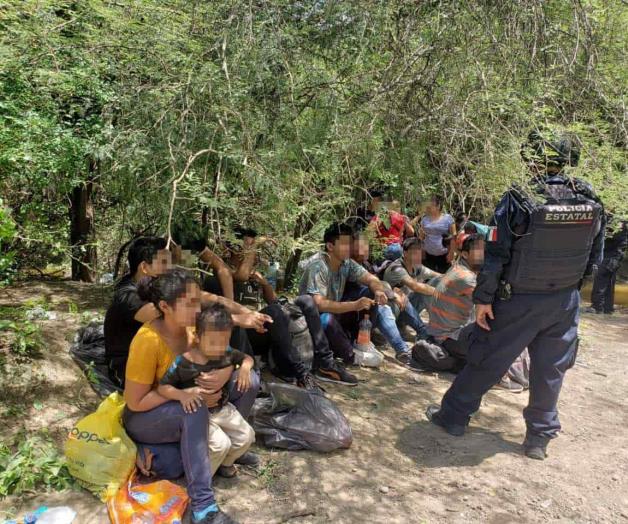 Rescata Policía Estatal a 110 migrantes Rescata Policía Estatal a 110 migrantes