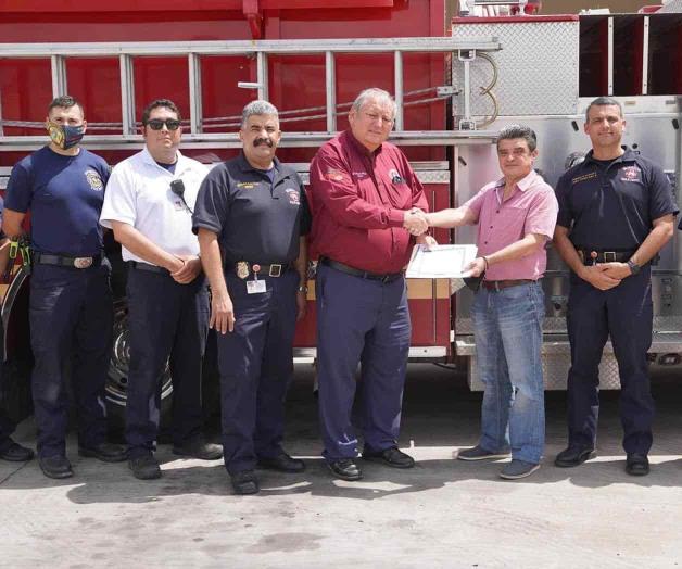 Dona Mission camión de bomberos a Nuevo León Dona Mission camión de bomberos a Nuevo León
