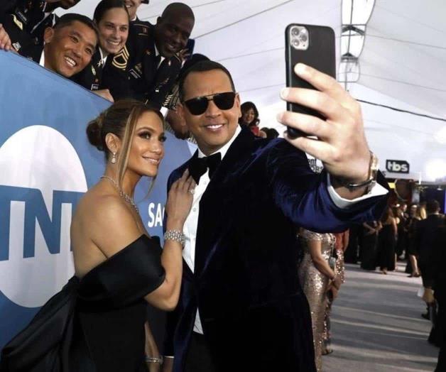 JLo rompe el silencio sobre la ruptura con Álex Rodríguez JLo rompe el silencio sobre la ruptura con Álex Rodríguez