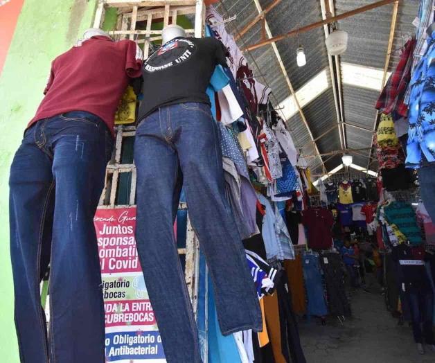 Ven comerciantes lejana la reactivación económica Ven comerciantes lejana la reactivación económica