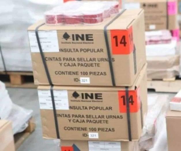 Reparten el material para consulta popular Reparten el material para consulta popular