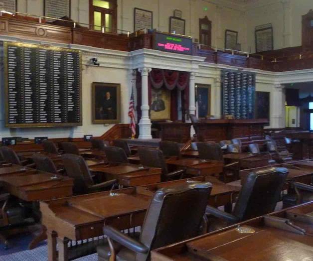 Piden devolver salario a demócratas en fuga