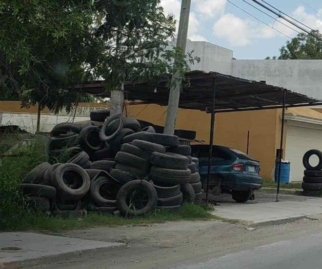 Acumulan ‘vulcas’ llantas viejas Acumulan ‘vulcas’ llantas viejas