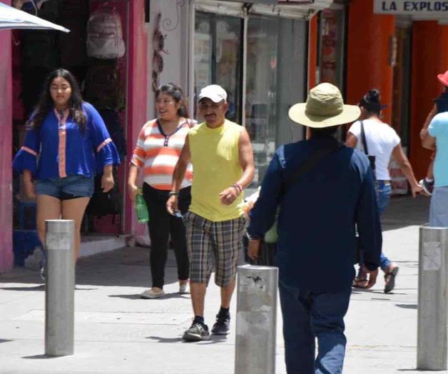 Conminan a cuidarse ante ‘golpe de calor’ Conminan a cuidarse ante ‘golpe de calor’