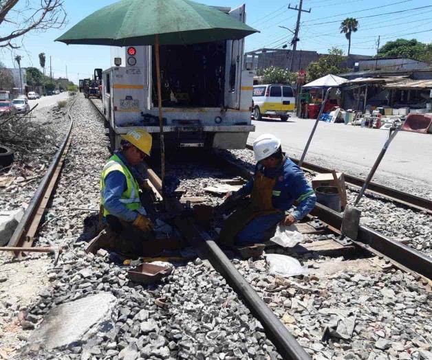 Cambian 16 kilómetros de rieles; tenían 47 años de vida Cambian 16 kilómetros de rieles; tenían 47 años de vida