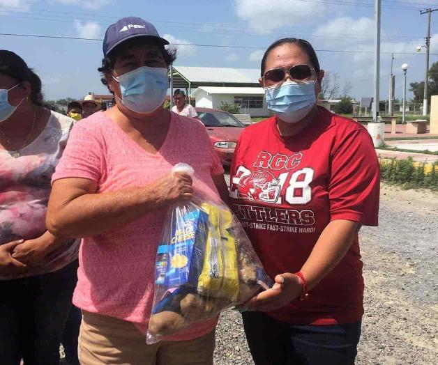 ‘Pintan’ sonrisas en familias rurales ‘Pintan’ sonrisas en familias rurales
