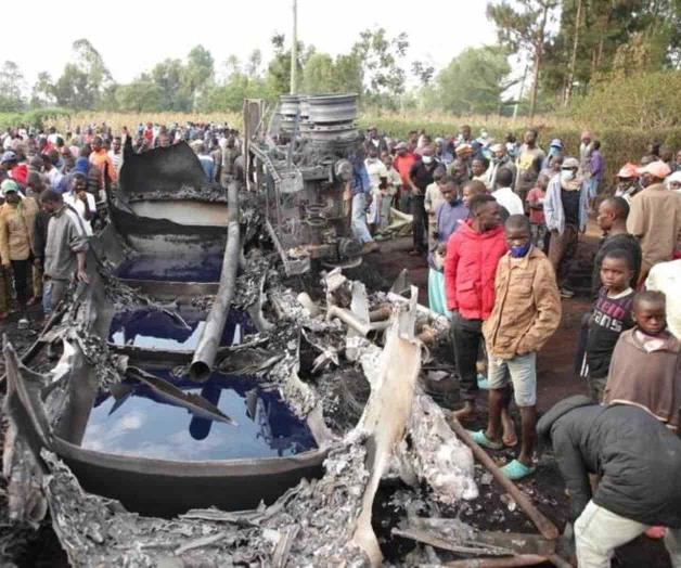 Explota pipa; mueren trece Explota pipa; mueren trece