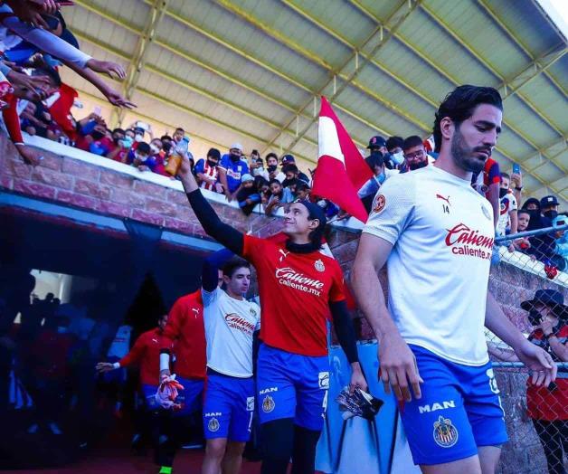 Tiene Chivas gran entrada en Estadio de los Cazcanes Tiene Chivas gran entrada en Estadio de los Cazcanes