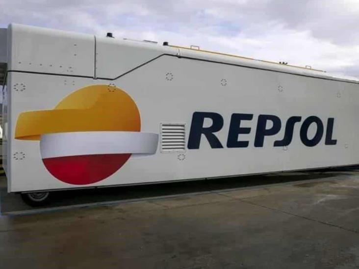 Suspende SAT a 82 importadoras de combustibles Suspende SAT a 82 importadoras de combustibles