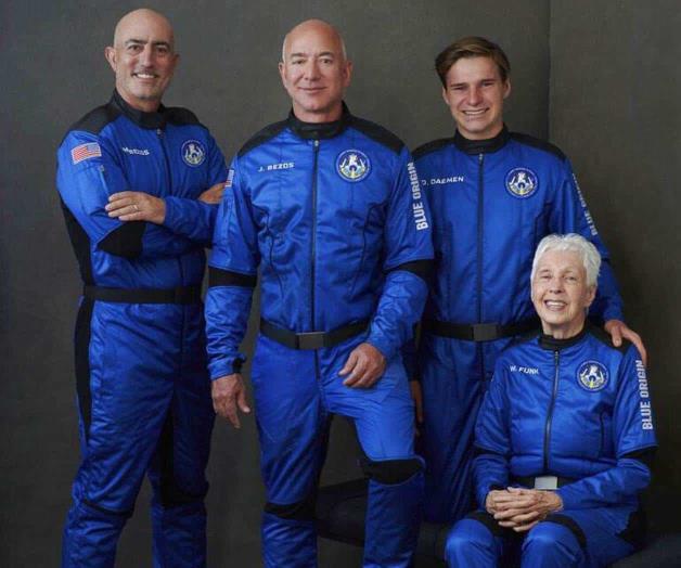 Bezos se apresta a volar al espacio Bezos se apresta a volar al espacio