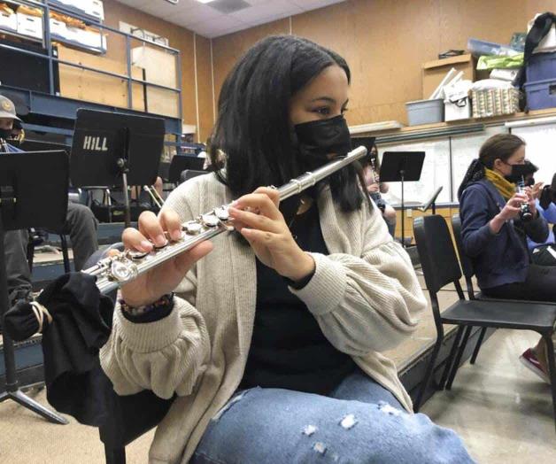 EU: Escuelas por decidir si cubrebocas serán obligatorios