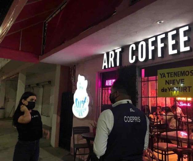 Suspende Coepris dos establecimientos