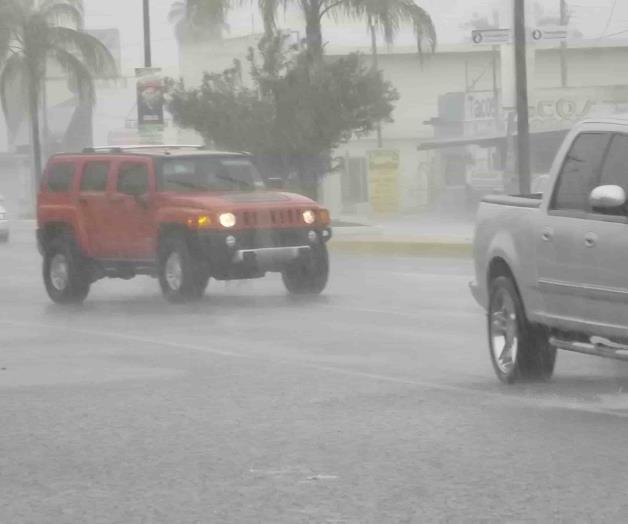 Azota aguacero en la Ribereña Azota aguacero en la Ribereña