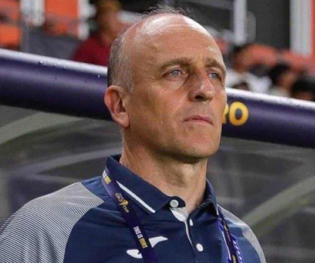 Da positivo a Covid-19 DT de Honduras Da positivo a Covid-19 DT de Honduras