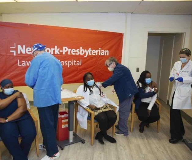 Se triplican los casos de COVID-19 en EEUU en dos semanas