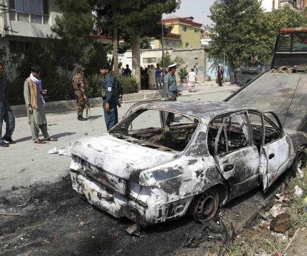 Proyectiles caen cerca de palacio