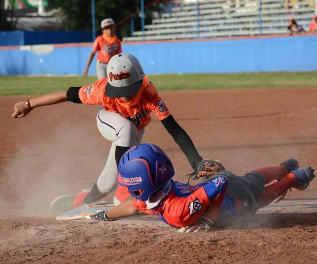 La Kelly es anfitriona del Regional de Moyote