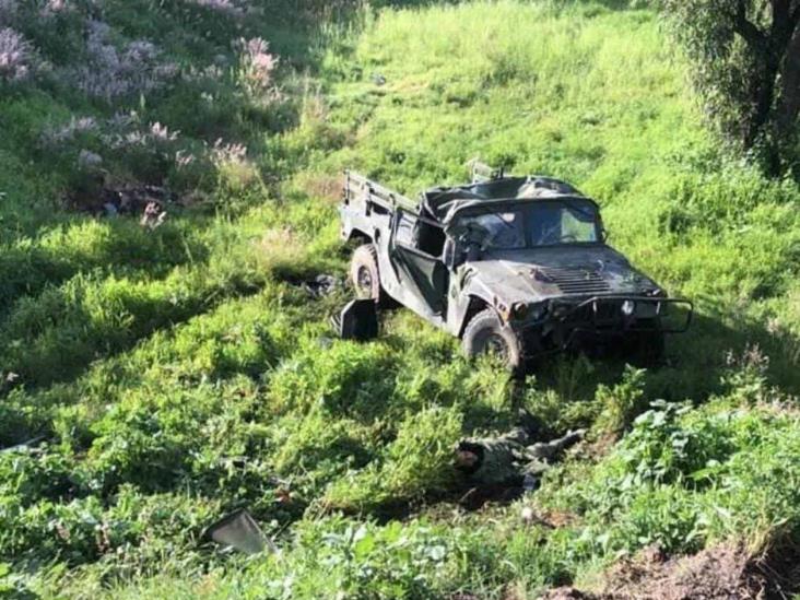 Volcadura deja un militar muerto y dos heridos en Puebla Volcadura deja un militar muerto y dos heridos en Puebla