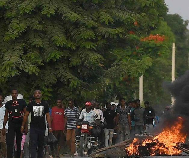Perú: Mueren 6 escolares indígenas en accidente de tránsito Perú: Mueren 6 escolares indígenas en accidente de tránsito