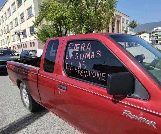 Recabarán jubilados firmas contra el pago de pensión en UMAS Recabarán jubilados firmas contra el pago de pensión en UMAS