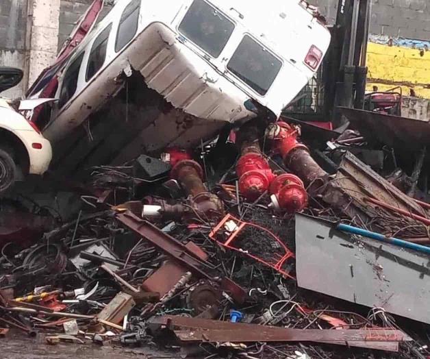 Sustraen bienes municipales; venden hidrantes como desecho