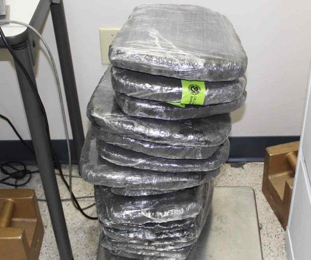 Frustran aduanales tráfico de mariguana