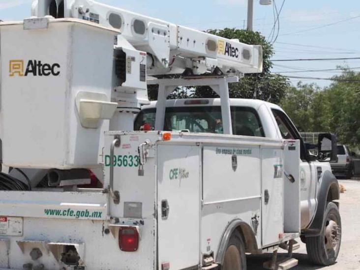 Llevan usuarios ¡cuatro días! sin energía eléctrica Llevan usuarios ¡cuatro días! sin energía eléctrica