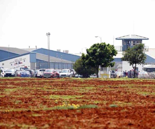 Arrestan ilegales por invasión a propiedad