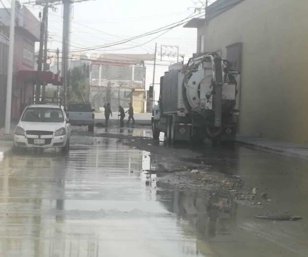 ¡Otra vez!, desazolvan la Segundo Centenario